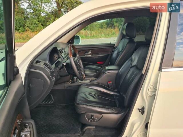Білий Cанг Йонг Rexton, об'ємом двигуна 2.7 л та пробігом 255 тис. км за 9955 $, фото 16 на Automoto.ua