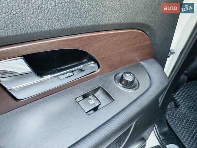 Белый Cанг Йонг Рекстон, объемом двигателя 2.7 л и пробегом 175 тыс. км за 11100 $, фото 90 на Automoto.ua