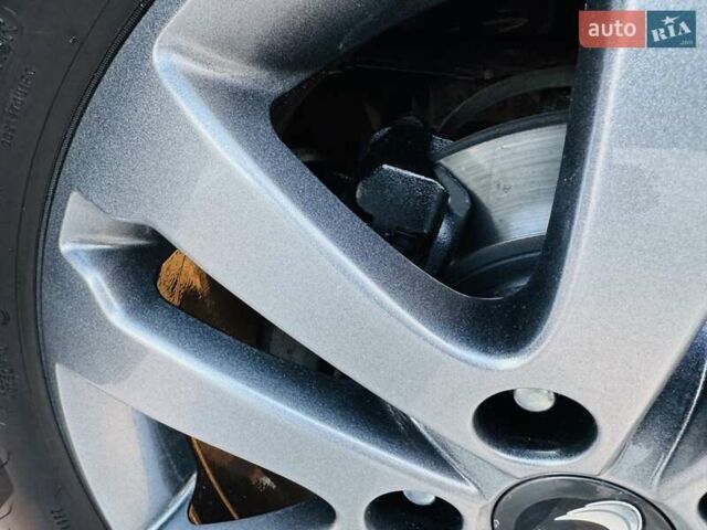 Белый Cанг Йонг Рекстон, объемом двигателя 2.7 л и пробегом 175 тыс. км за 11100 $, фото 12 на Automoto.ua