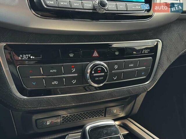 Білий Cанг Йонг Rexton, об'ємом двигуна 2.2 л та пробігом 13 тис. км за 46290 $, фото 35 на Automoto.ua