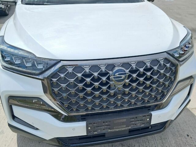 Білий Cанг Йонг Rexton, об'ємом двигуна 2.2 л та пробігом 15 тис. км за 43999 $, фото 2 на Automoto.ua
