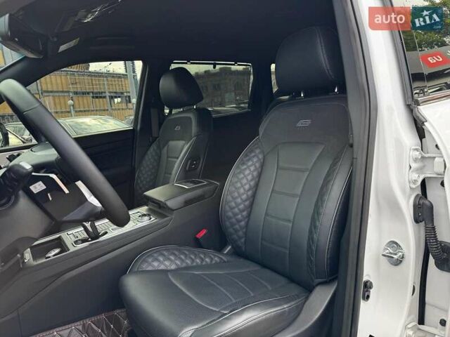 Білий Cанг Йонг Rexton, об'ємом двигуна 2.2 л та пробігом 13 тис. км за 46290 $, фото 23 на Automoto.ua