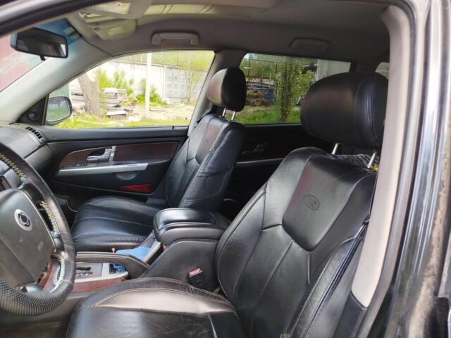 Чорний Cанг Йонг Rexton, об'ємом двигуна 2.7 л та пробігом 340 тис. км за 8800 $, фото 6 на Automoto.ua