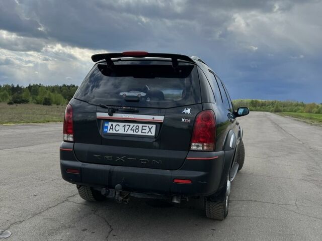 Чорний Cанг Йонг Rexton, об'ємом двигуна 0.27 л та пробігом 312 тис. км за 5500 $, фото 6 на Automoto.ua