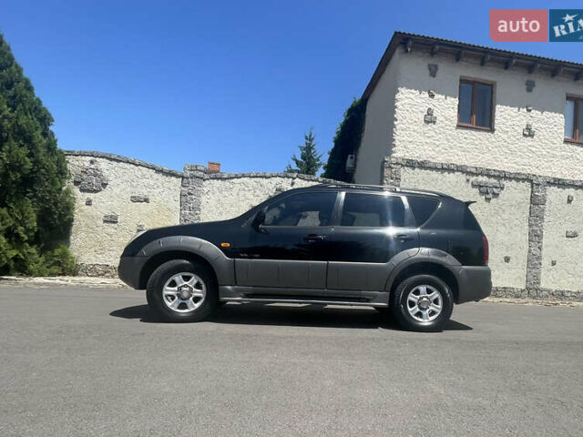 Чорний Cанг Йонг Rexton, об'ємом двигуна 2.8 л та пробігом 184 тис. км за 5300 $, фото 11 на Automoto.ua
