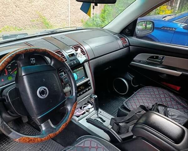 Чорний Cанг Йонг Rexton, об'ємом двигуна 2.7 л та пробігом 350 тис. км за 5800 $, фото 4 на Automoto.ua