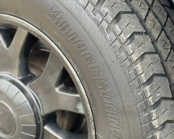 Чорний Cанг Йонг Rexton, об'ємом двигуна 2.8 л та пробігом 120 тис. км за 4400 $, фото 12 на Automoto.ua