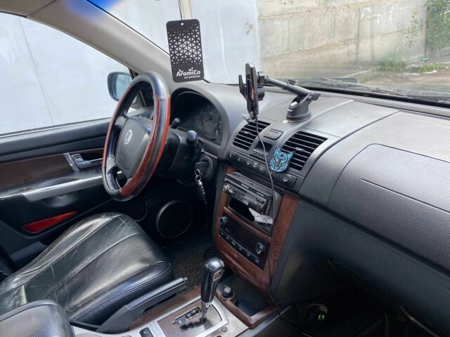 Черный Cанг Йонг Рекстон, объемом двигателя 2.7 л и пробегом 270 тыс. км за 5100 $, фото 3 на Automoto.ua