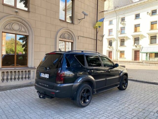 Чорний Cанг Йонг Rexton, об'ємом двигуна 2.7 л та пробігом 250 тис. км за 5350 $, фото 2 на Automoto.ua