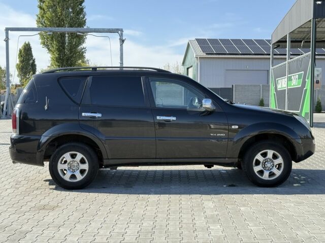 Черный Cанг Йонг Рекстон, объемом двигателя 2.9 л и пробегом 1 тыс. км за 1700 $, фото 8 на Automoto.ua