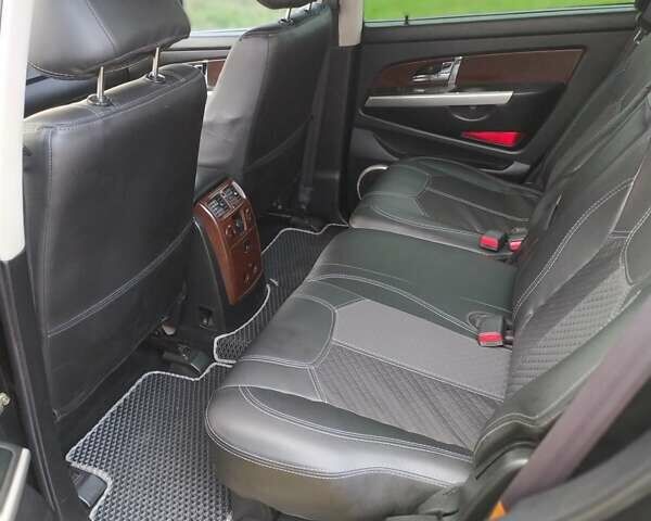 Черный Cанг Йонг Рекстон, объемом двигателя 2.7 л и пробегом 380 тыс. км за 7500 $, фото 3 на Automoto.ua