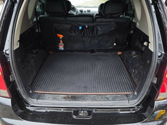 Чорний Cанг Йонг Rexton, об'ємом двигуна 2.7 л та пробігом 46 тис. км за 4500 $, фото 19 на Automoto.ua