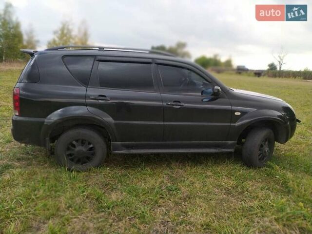 Черный Cанг Йонг Рекстон, объемом двигателя 2.7 л и пробегом 380 тыс. км за 7500 $, фото 7 на Automoto.ua