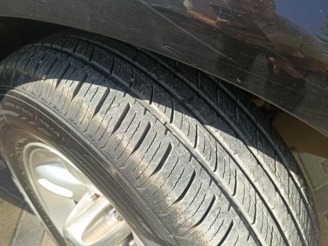 Черный Cанг Йонг Рекстон, объемом двигателя 2.7 л и пробегом 380 тыс. км за 5900 $, фото 6 на Automoto.ua