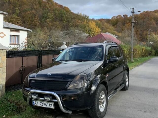 Чорний Cанг Йонг Rexton, об'ємом двигуна 2.7 л та пробігом 352 тис. км за 8000 $, фото 5 на Automoto.ua