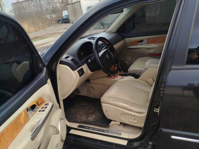 Черный Cанг Йонг Рекстон, объемом двигателя 2.7 л и пробегом 246 тыс. км за 5000 $, фото 8 на Automoto.ua