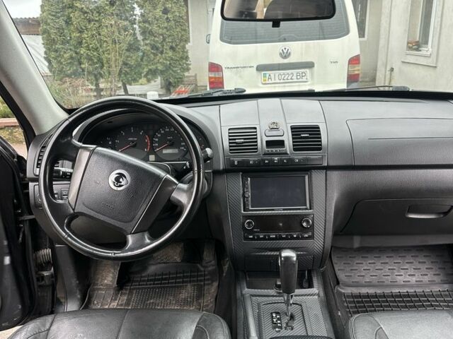 Чорний Cанг Йонг Rexton, об'ємом двигуна 2.7 л та пробігом 390 тис. км за 5524 $, фото 3 на Automoto.ua