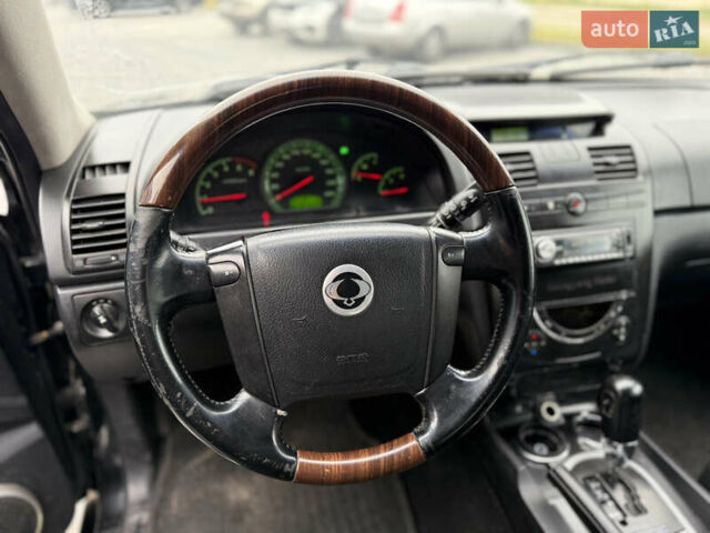 Чорний Cанг Йонг Rexton, об'ємом двигуна 2.7 л та пробігом 314 тис. км за 5900 $, фото 10 на Automoto.ua