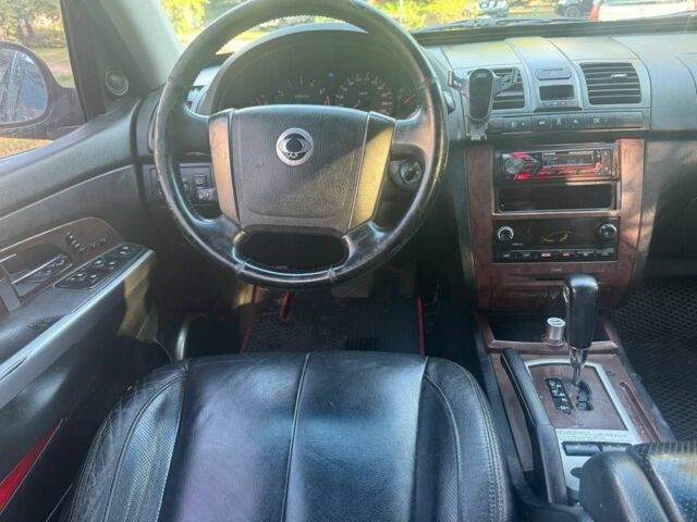 Чорний Cанг Йонг Rexton, об'ємом двигуна 0 л та пробігом 178 тис. км за 3400 $, фото 11 на Automoto.ua