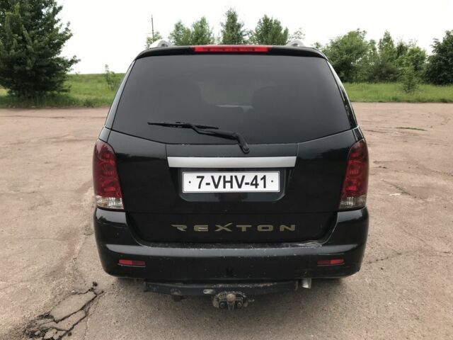 Чорний Cанг Йонг Rexton, об'ємом двигуна 2.7 л та пробігом 253 тис. км за 5100 $, фото 9 на Automoto.ua