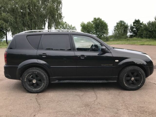 Чорний Cанг Йонг Rexton, об'ємом двигуна 2.7 л та пробігом 253 тис. км за 5100 $, фото 2 на Automoto.ua