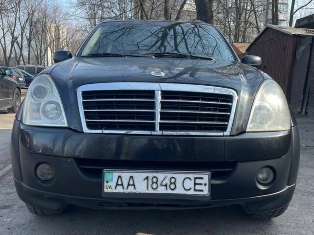 Чорний Cанг Йонг Rexton, об'ємом двигуна 0.27 л та пробігом 352 тис. км за 7000 $, фото 5 на Automoto.ua