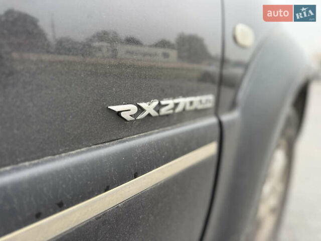 Чорний Cанг Йонг Rexton, об'ємом двигуна 2.7 л та пробігом 314 тис. км за 5900 $, фото 16 на Automoto.ua
