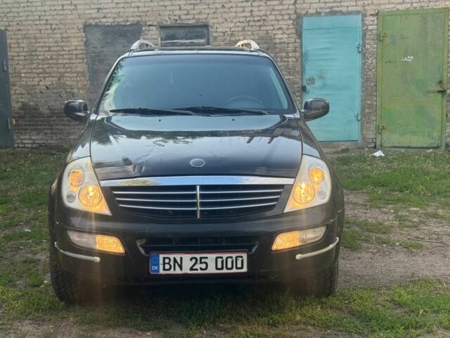 Чорний Cанг Йонг Rexton, об'ємом двигуна 0 л та пробігом 178 тис. км за 3400 $, фото 1 на Automoto.ua