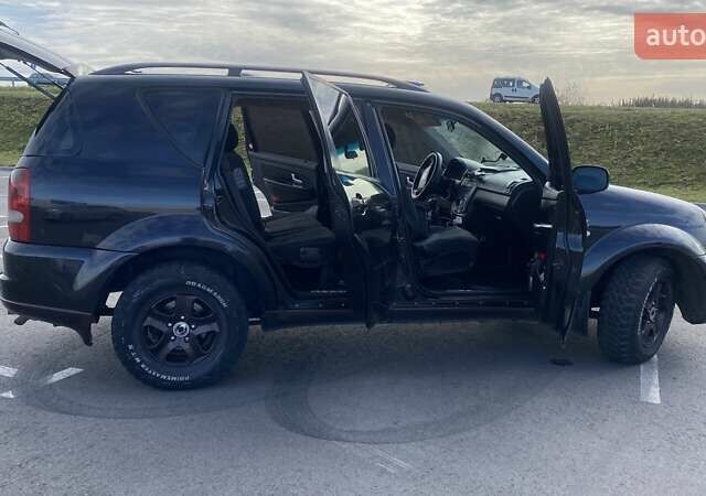 Чорний Cанг Йонг Rexton, об'ємом двигуна 2.7 л та пробігом 344 тис. км за 5950 $, фото 7 на Automoto.ua