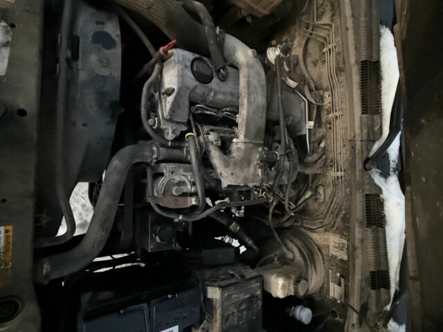 Черный Cанг Йонг Рекстон, объемом двигателя 2.7 л и пробегом 233 тыс. км за 3300 $, фото 8 на Automoto.ua