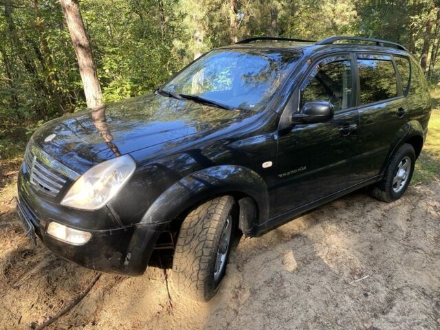 Чорний Cанг Йонг Rexton, об'ємом двигуна 0 л та пробігом 199 тис. км за 5901 $, фото 3 на Automoto.ua