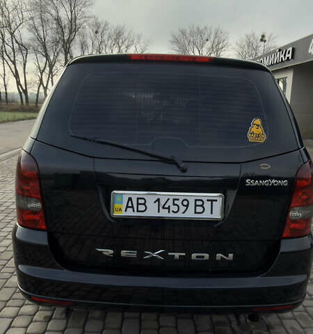 Черный Cанг Йонг Рекстон, объемом двигателя 2.7 л и пробегом 280 тыс. км за 8500 $, фото 9 на Automoto.ua