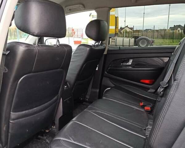 Cанг Йонг Rexton 2007 у Луцьку на Automoto.ua Чорний Cанг Йонг Rexton, об'ємом двигуна 2.7 л та пробігом 290 тис. км за 4600 $, фото 5 на Automoto.ua