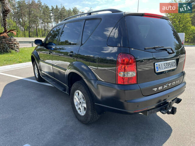 Cанг Йонг Рекстон 2007 в Обухове на Automoto.ua Черный Cанг Йонг Рекстон, объемом двигателя 2.7 л и пробегом 264 тыс. км за 8700 $, фото 5 на Automoto.ua