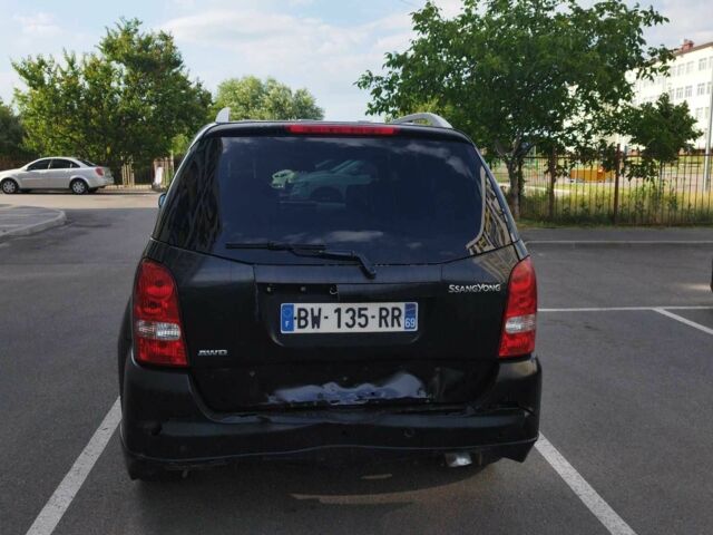 Чорний Cанг Йонг Rexton, об'ємом двигуна 2.7 л та пробігом 180 тис. км за 4000 $, фото 1 на Automoto.ua