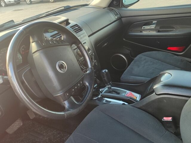 Черный Cанг Йонг Рекстон, объемом двигателя 0 л и пробегом 269 тыс. км за 4000 $, фото 6 на Automoto.ua