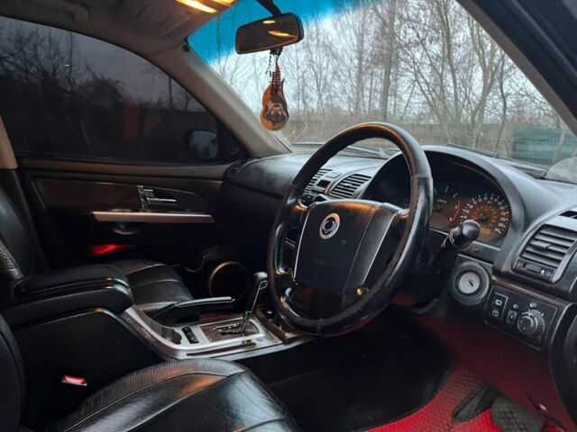 Черный Cанг Йонг Рекстон, объемом двигателя 2.7 л и пробегом 247 тыс. км за 2500 $, фото 8 на Automoto.ua