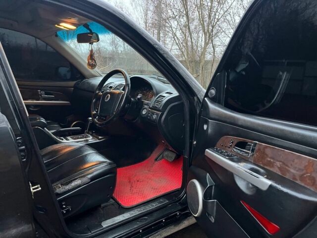 Черный Cанг Йонг Рекстон, объемом двигателя 2.7 л и пробегом 247 тыс. км за 2500 $, фото 9 на Automoto.ua