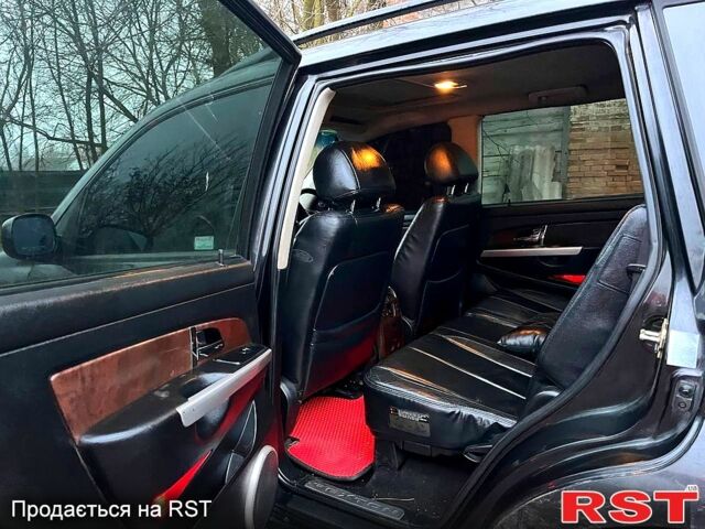 Черный Cанг Йонг Рекстон, объемом двигателя 2.7 л и пробегом 245 тыс. км за 2500 $, фото 10 на Automoto.ua