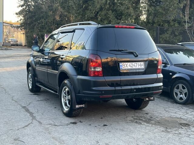 Чорний Cанг Йонг Rexton, об'ємом двигуна 0 л та пробігом 290 тис. км за 4000 $, фото 3 на Automoto.ua