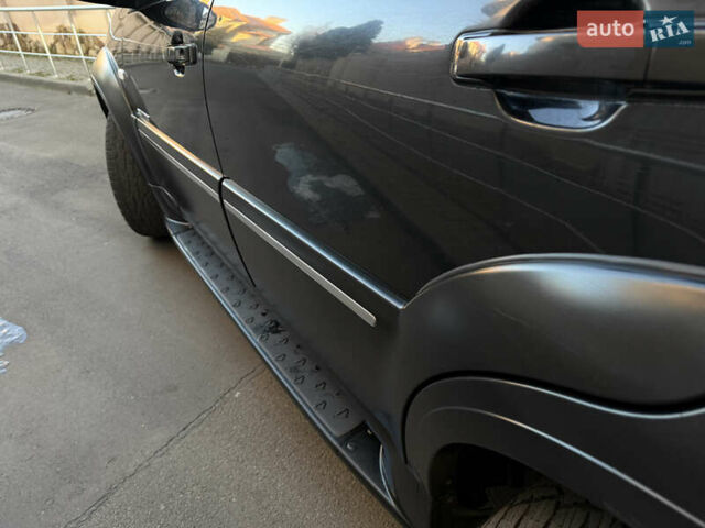 Чорний Cанг Йонг Rexton, об'ємом двигуна 2.7 л та пробігом 170 тис. км за 8300 $, фото 10 на Automoto.ua