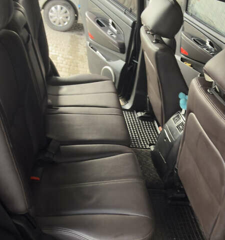 Черный Cанг Йонг Рекстон, объемом двигателя 2.7 л и пробегом 280 тыс. км за 8500 $, фото 6 на Automoto.ua