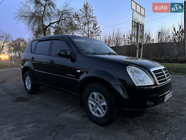 Чорний Cанг Йонг Rexton, об'ємом двигуна 2.7 л та пробігом 312 тис. км за 5950 $, фото 1 на Automoto.ua