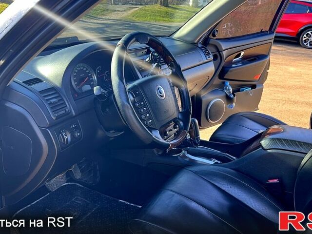 Черный Cанг Йонг Рекстон, объемом двигателя 2.7 л и пробегом 290 тыс. км за 5500 $, фото 10 на Automoto.ua