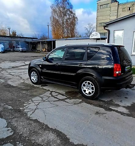 Cанг Йонг Рекстон 2007 в Каневе на Automoto.ua Черный Cанг Йонг Рекстон, объемом двигателя 2.7 л и пробегом 296 тыс. км за 5500 $, фото 3 на Automoto.ua