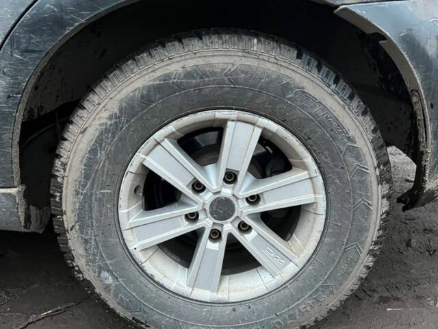 Черный Cанг Йонг Рекстон, объемом двигателя 2.7 л и пробегом 247 тыс. км за 2500 $, фото 4 на Automoto.ua