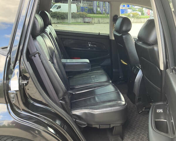 Чорний Cанг Йонг Rexton, об'ємом двигуна 2.7 л та пробігом 159 тис. км за 8499 $, фото 15 на Automoto.ua