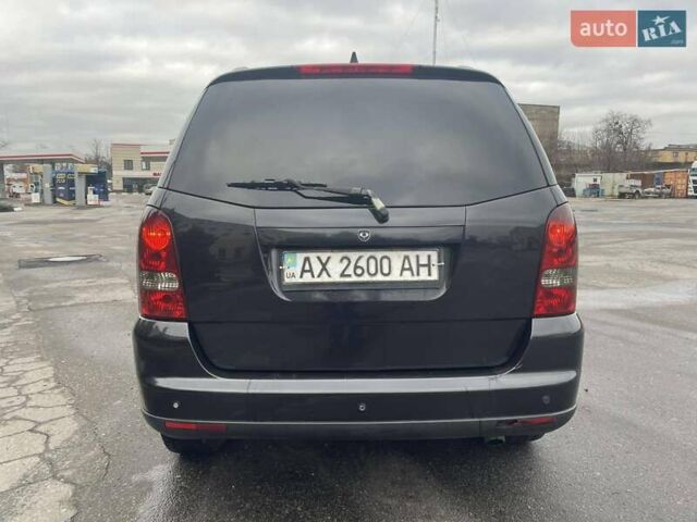 Чорний Cанг Йонг Rexton, об'ємом двигуна 2.7 л та пробігом 188 тис. км за 8650 $, фото 6 на Automoto.ua