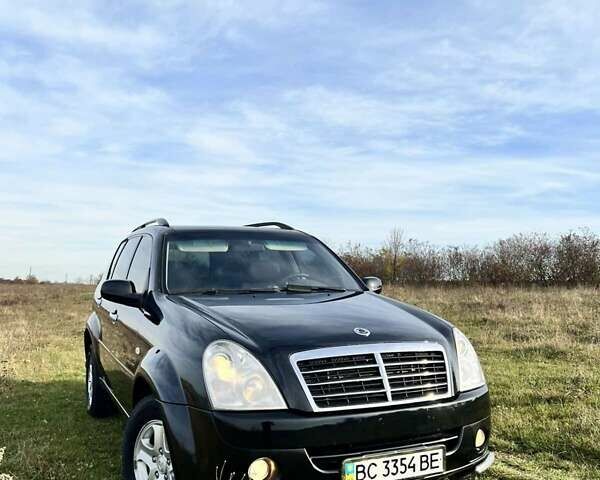 Черный Cанг Йонг Рекстон, объемом двигателя 2.7 л и пробегом 246 тыс. км за 6600 $, фото 11 на Automoto.ua