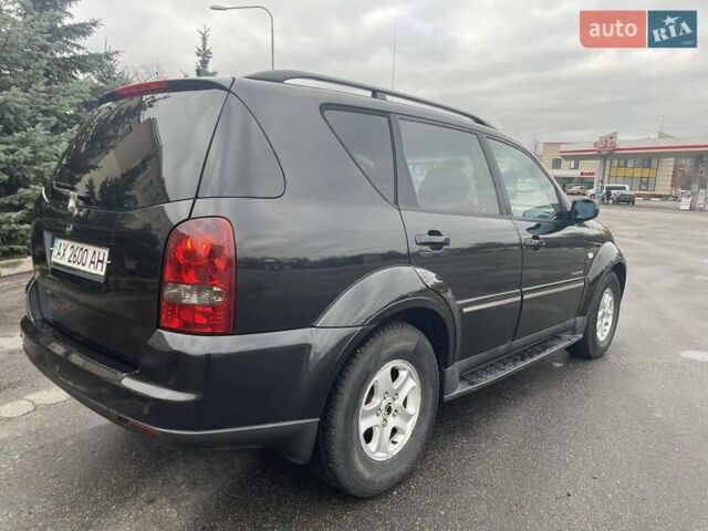 Чорний Cанг Йонг Rexton, об'ємом двигуна 2.7 л та пробігом 188 тис. км за 8650 $, фото 5 на Automoto.ua